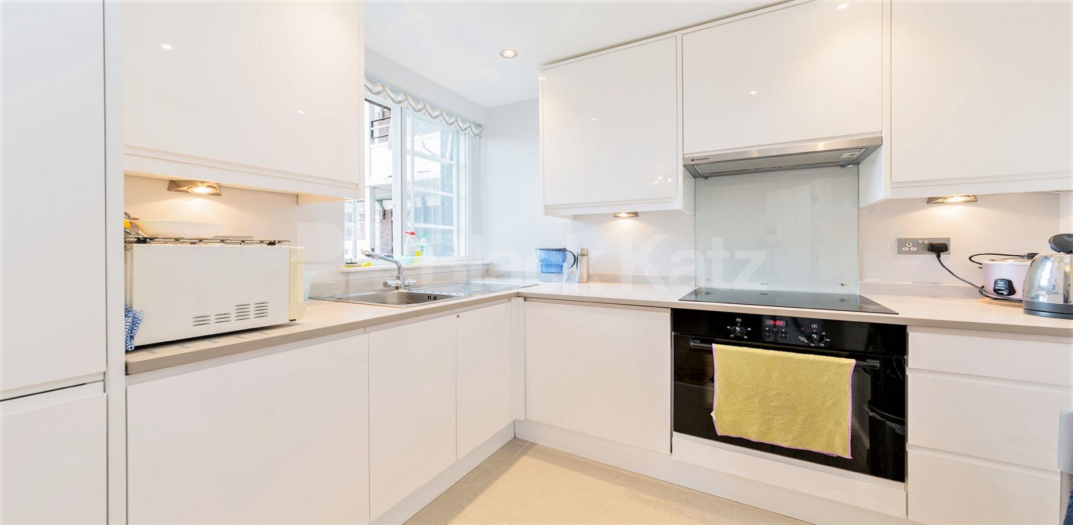 			HEATING and HOT WATER INCLUDED, 1 Bedroom, 1 bath, 1 reception Flat			 The Grampians, Shepherds Bush Road, Shepherds Bush